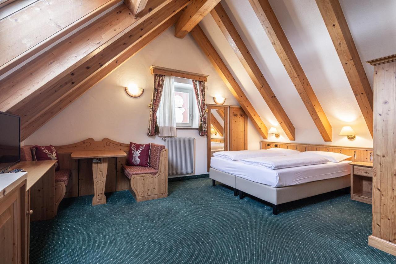 Hotel Soreghes Gran Chalet Campitello di Fassa Kültér fotó
