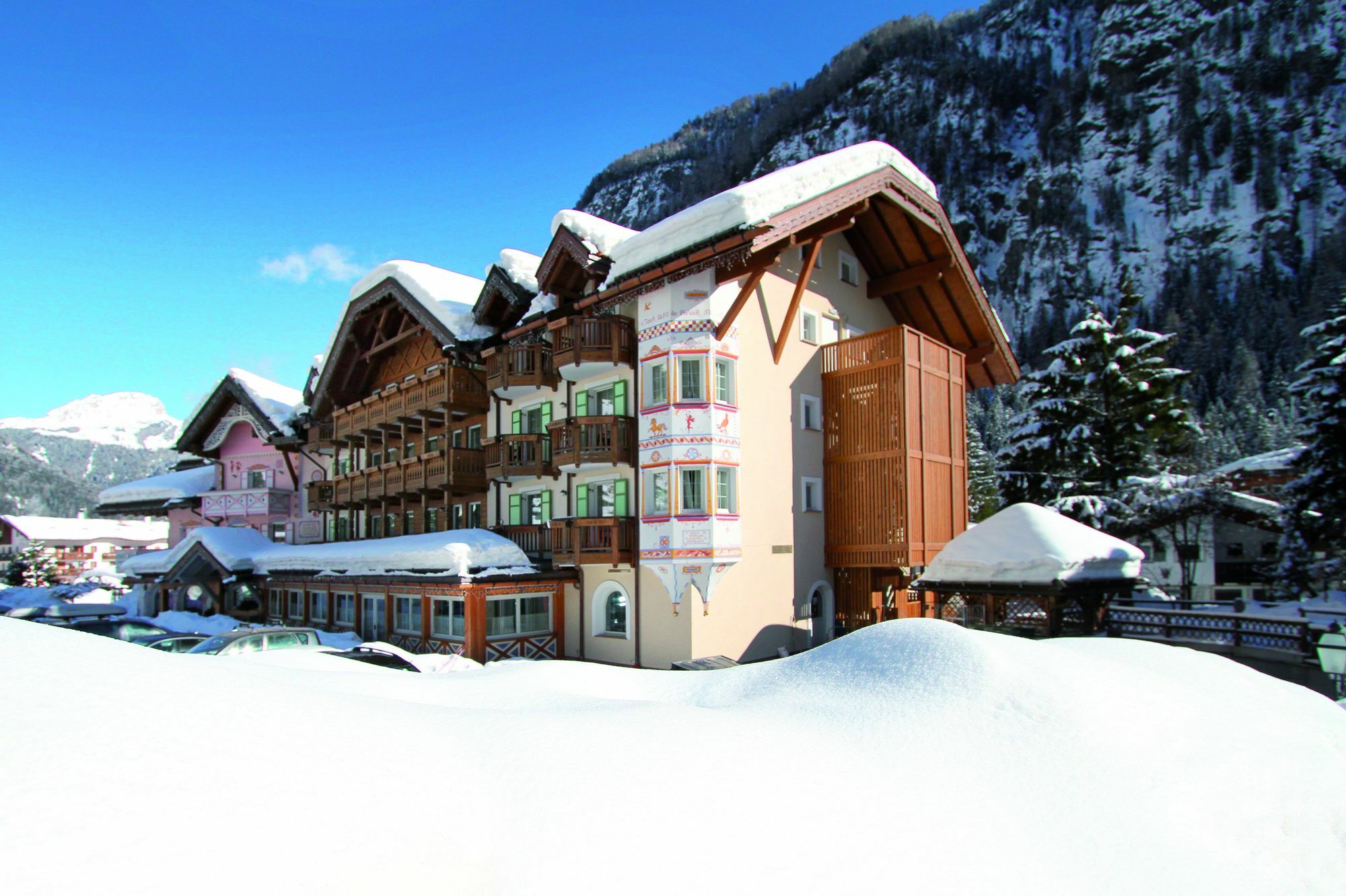 Hotel Soreghes Gran Chalet Campitello di Fassa Kültér fotó